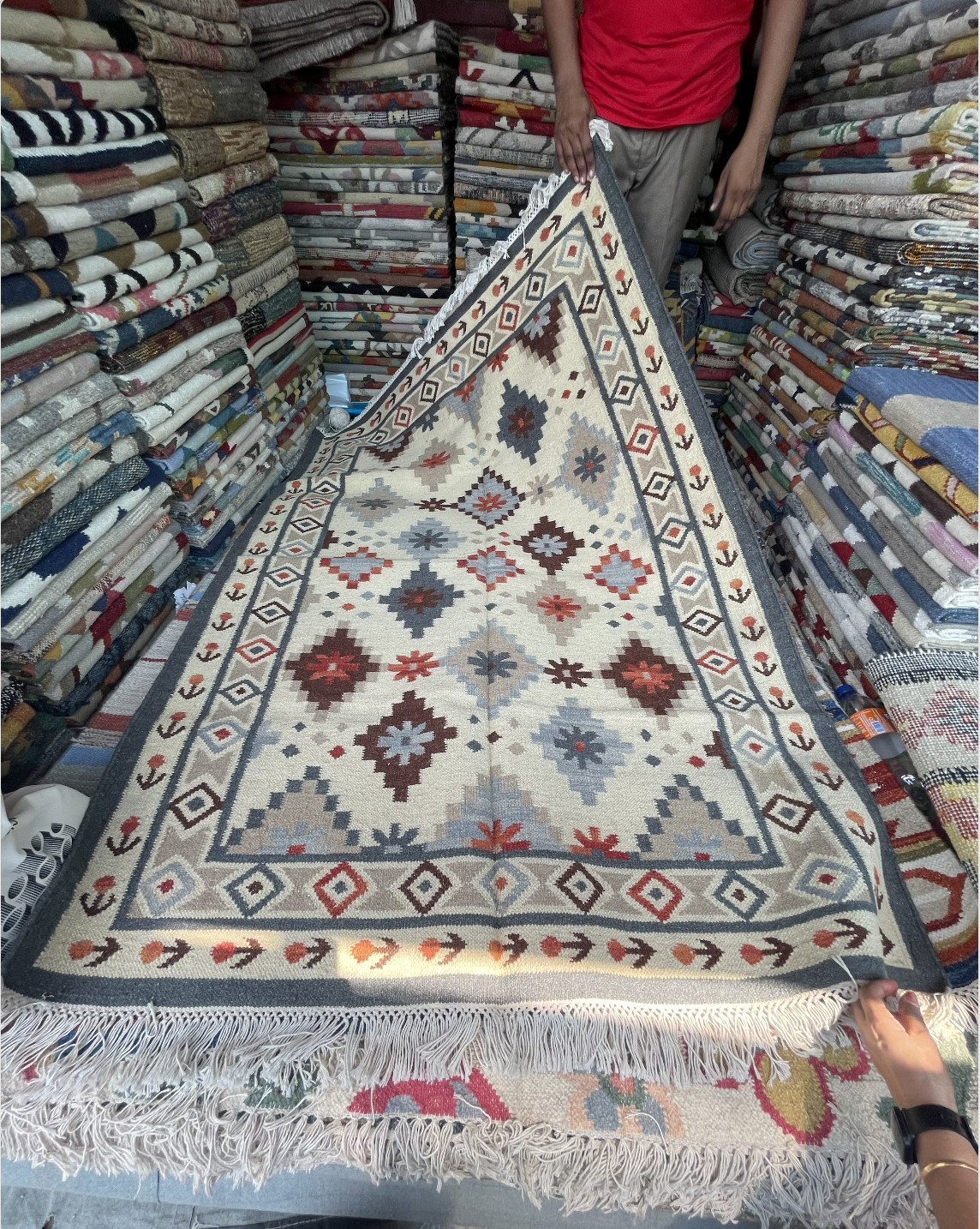 Aangan Rug - 2 sizes