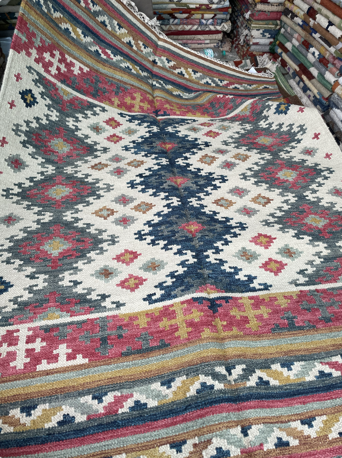 Kargha Rug 180 x 120 cm