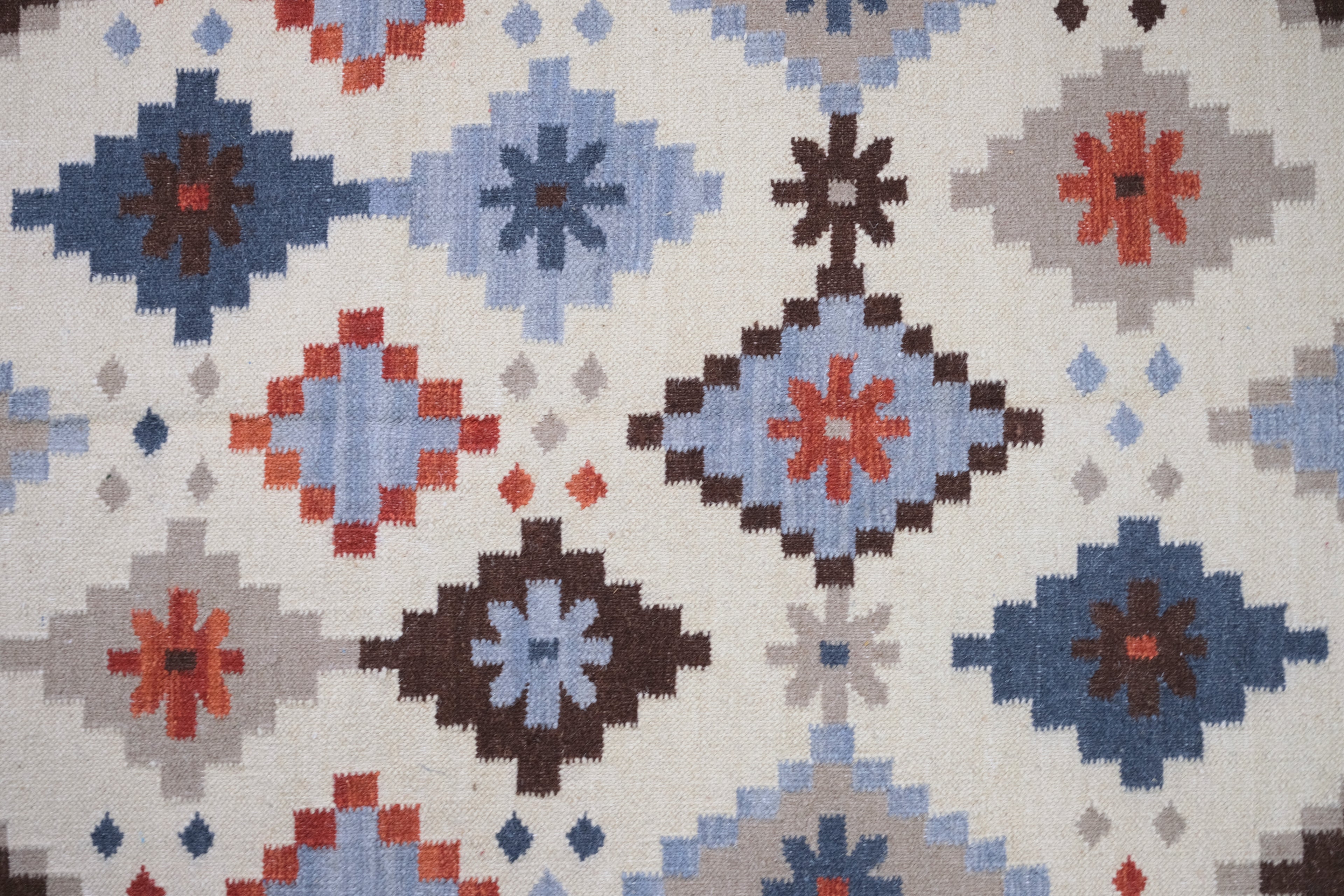 Aangan Rug - 2 sizes