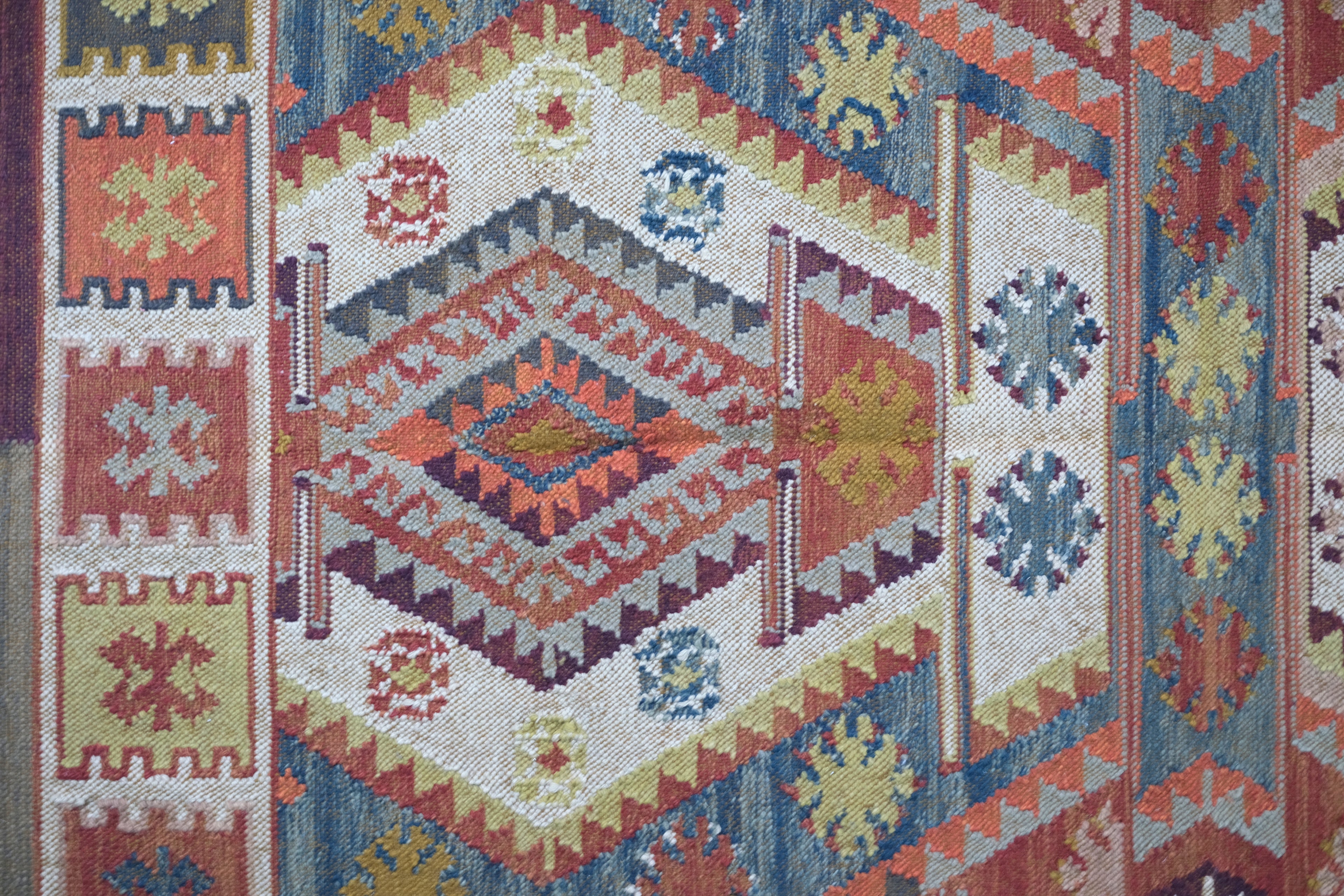 Amber Rug 180 x 120 cm