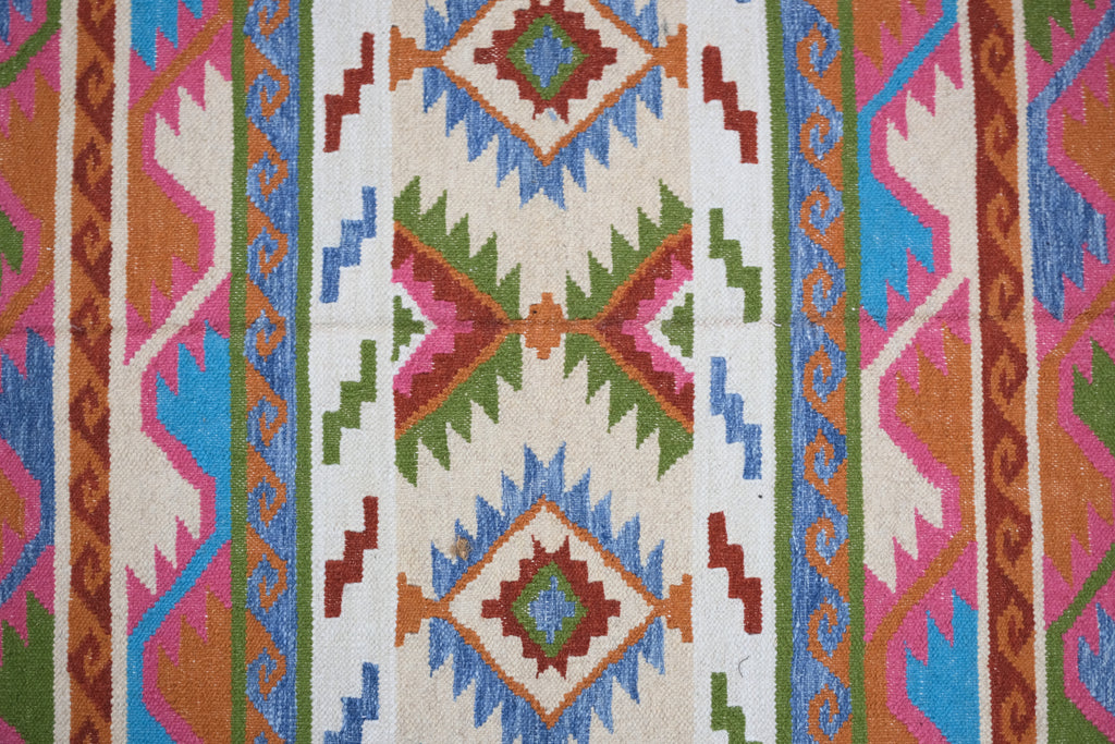 Qala Rug 240 x 155 cm
