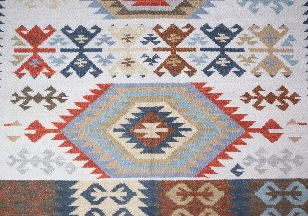 Prithvi Rug 240 x 170 cm